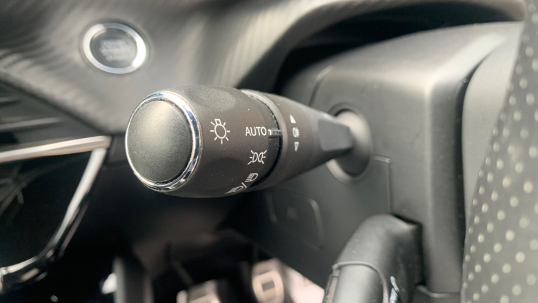 Peugeot 208 1.2 PureTech 100 GT 5dr Petrol Hatchback